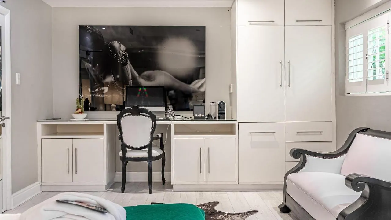 The Glen Boutique Hotel & Spa Cape Town 5*,